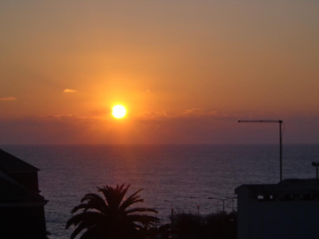 Sol No Horizonte - At Apartment Ericeira Room photo